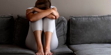 Mulheres sofrem com agressões domésticas que apenas 11% dos parceiros homens admitem