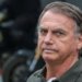 Prisão domiciliar de Bolsonaro deve ser mantida após episódio de arma apreendida, diz PGR