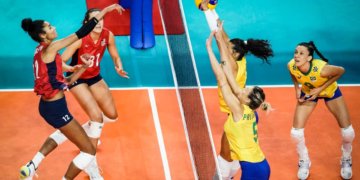 Seleção brasileira de vôlei perde para os Estados Unidos e cai para a 7ª posição na VNL