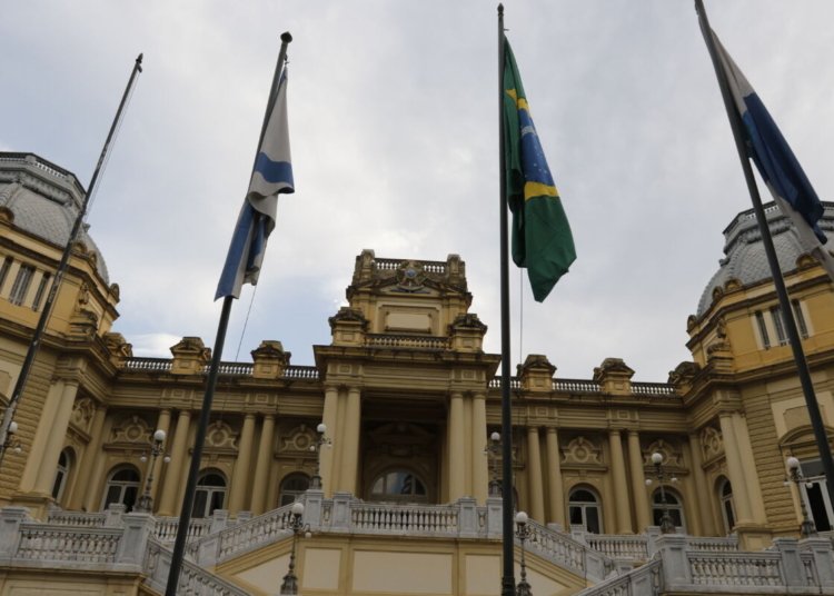 STF define data para decidir destino do governo fluminense após cassação de Cláudio Castro