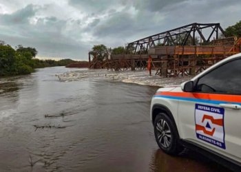 Tempestades com granizo e vendavais deixam rastros de destruição em 43 cidades gaúchas
