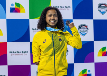 Alessandra Oliveira quebra recorde mundial e lidera pódios brasileiros no Parapan-Pacífico