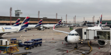 Anvisa estabelece novas diretrizes de vigilância sanitária para o setor aeroportuário nacional