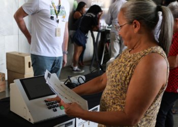 Candidatos à Presidência focam em debates e agendas setorizadas nesta terça-feira