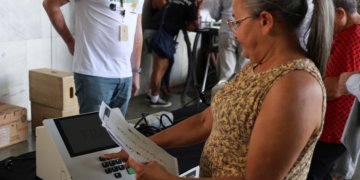 Candidatos à Presidência focam em debates e agendas setorizadas nesta terça-feira