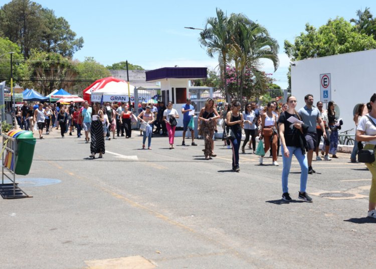Concursos públicos mantêm cronograma nacional apesar do calendário eleitoral vigente