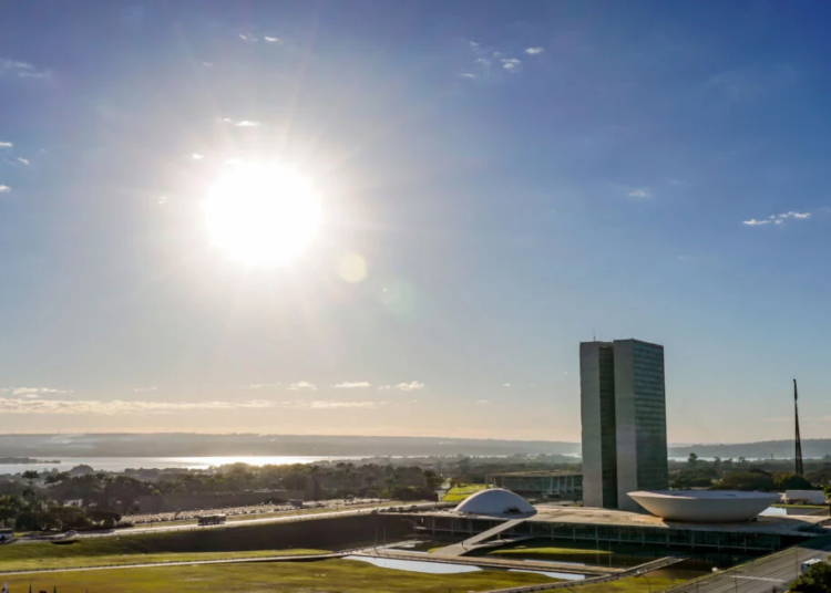 Congresso acelera pautas de impacto social e econômico em semana de esforço concentrado