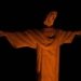 Cristo Redentor ganha tom laranja para expor a urgência do combate ao feminicídio