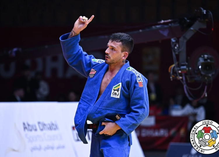 Daniel Cargnin conquista o ouro no Grand Slam de Lausanne com virada nos segundos finais