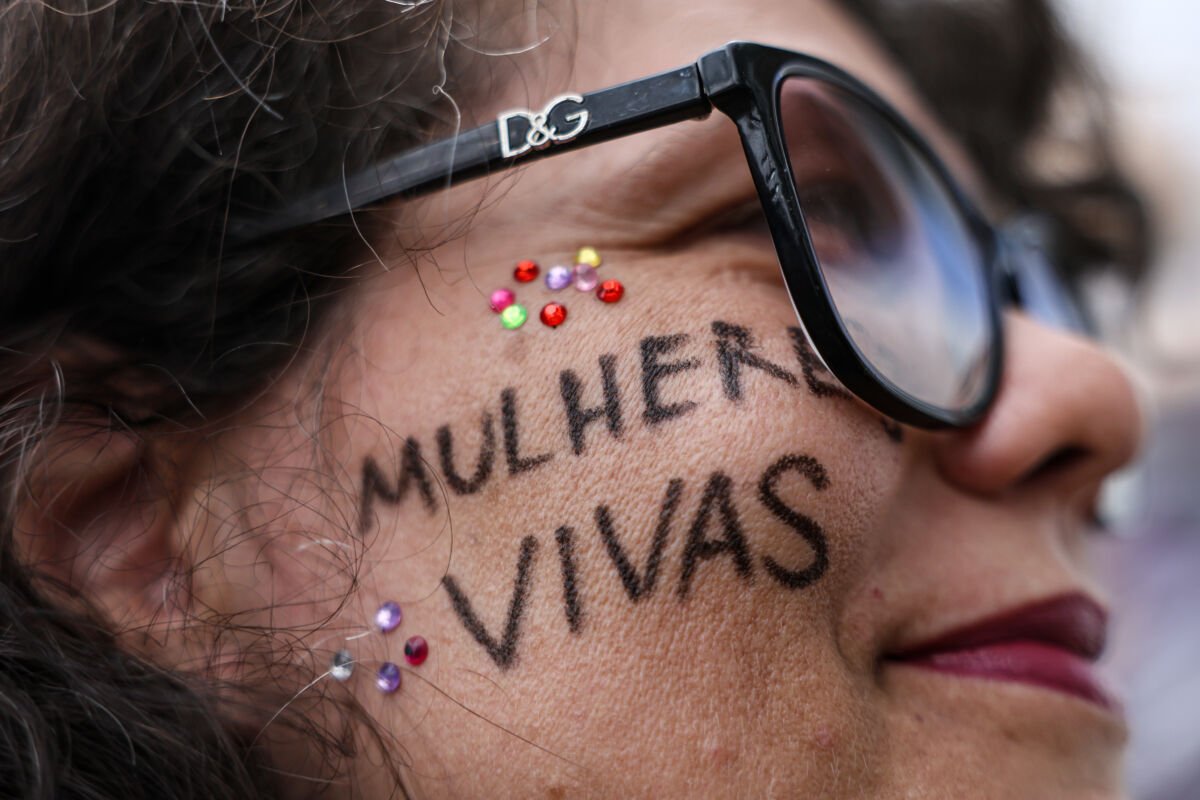 Delegacias do Rio terão Salas Lilás para acolher vítimas de violência de gênero