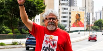 Edmilson Costa assume candidatura presidencial pelo PCB com foco no debate econômico