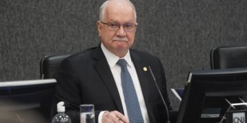 Edson Fachin propõe normas rígidas contra conflitos de interesse na magistratura nacional