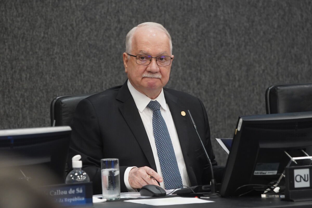 Edson Fachin propõe normas rígidas contra conflitos de interesse na magistratura nacional