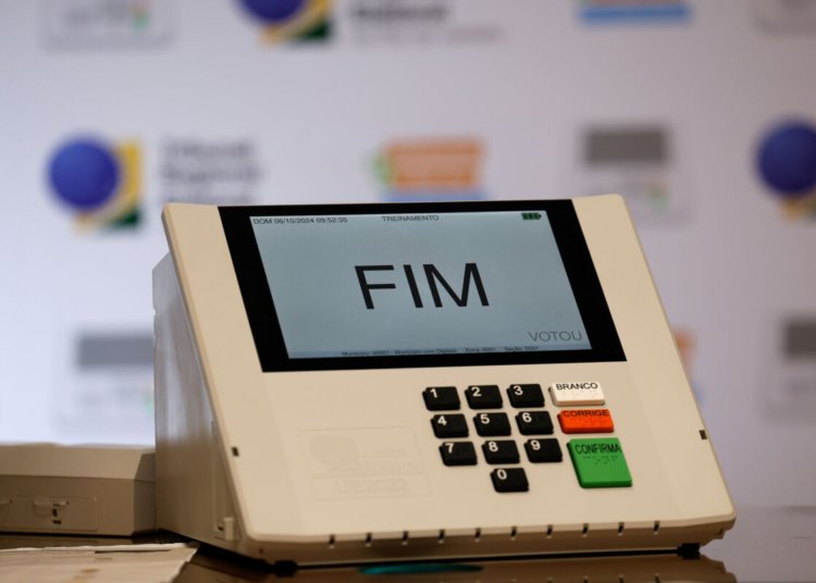 Eleitores têm prazo final nesta quinta-feira para habilitar o voto em trânsito no pleito