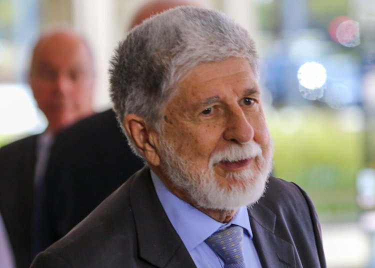 Embate entre Celso Amorim e oposição na Câmara escancara crise diplomática com governo Trump
