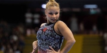 Flávia Saraiva domina finais do Campeonato Brasileiro de Ginástica em Brasília