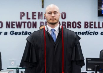 Flávio Dino afasta presidente do TCE do Maranhão por suspeita de ligação com homicídio