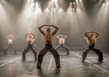 Focus Cia de Dança garante o minimalismo brasileiro em 3 palcos do Living Dance Festival