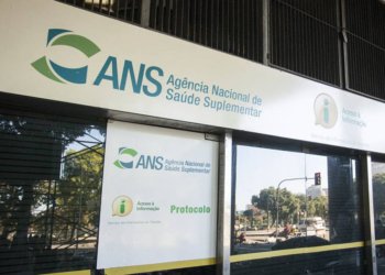 Hapvida tem reajustes e rescisões contratuais suspensos por medida cautelar da ANS