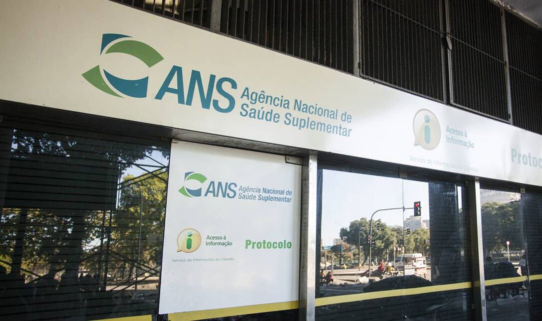 Hapvida tem reajustes e rescisões contratuais suspensos por medida cautelar da ANS