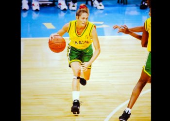 Hortência concorre ao título de maior atleta da história das Copas do Mundo de basquete