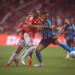 Internacional e Grêmio empatam sem gols no primeiro confronto das quartas da Copa do Brasil