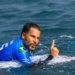 Ítalo Ferreira domina tubos em Teahupo’o e garante vaga nas semifinais da WSL