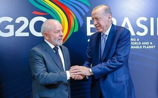Lula e Recep Erdogan articulam conselho estratégico para intensificar parcerias bilaterais