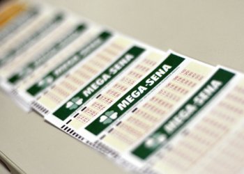 Mega-Sena atinge marca de R$ 100 milhões para sorteio extra neste domingo