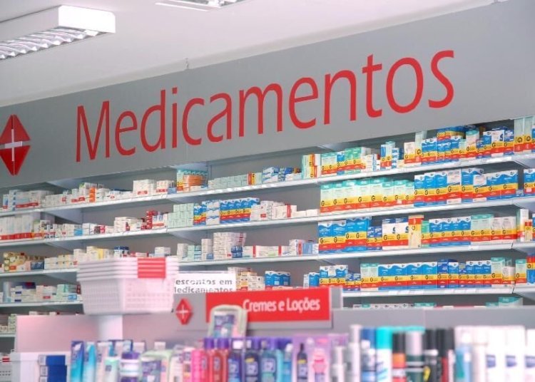 Programa Farmácia Popular estuda oferta de testes rápidos e exames laboratoriais na rede