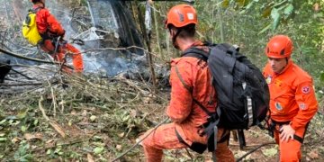 Queda de helicóptero no Parque Nacional da Tijuca deixa quatro mortos neste sábado