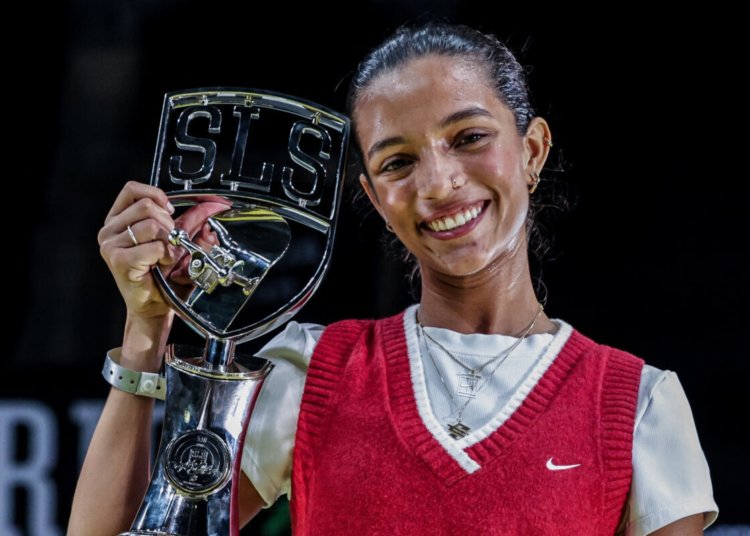 Rayssa Leal supera dor por queda e conquista etapa carioca da liga mundial de skate