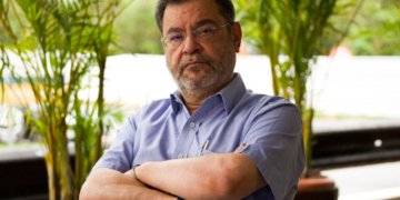 Rui Costa Pimenta oficializa candidatura à Presidência da República pelo PCO em 2026