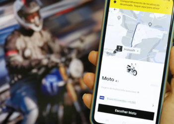 STF adia análise sobre vínculo empregatício entre motoristas e plataformas digitais