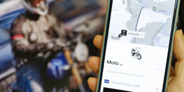 STF adia análise sobre vínculo empregatício entre motoristas e plataformas digitais