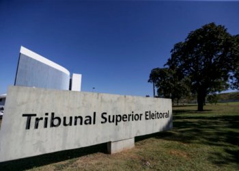 TSE institui conselho estratégico para conter desinformação e usos de IA nas eleições