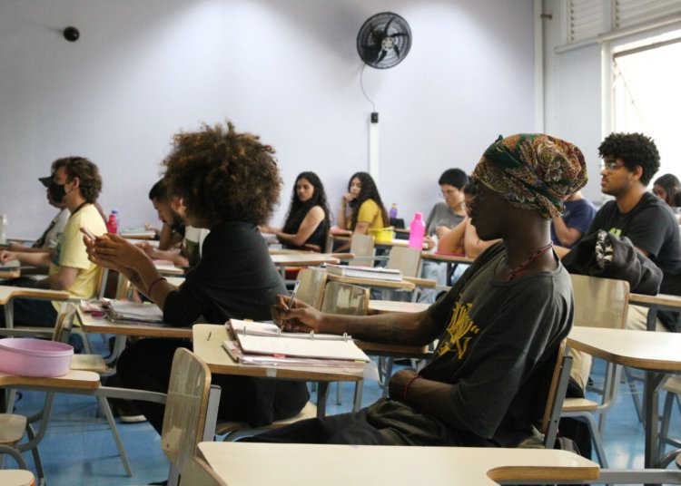 Vestibular 2027 da USP abre inscrições com mudança no formato da primeira fase