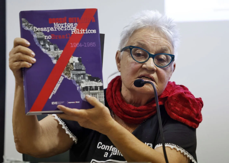 Amelinha Teles, símbolo da resistência contra a ditadura militar, morre aos 81 anos
