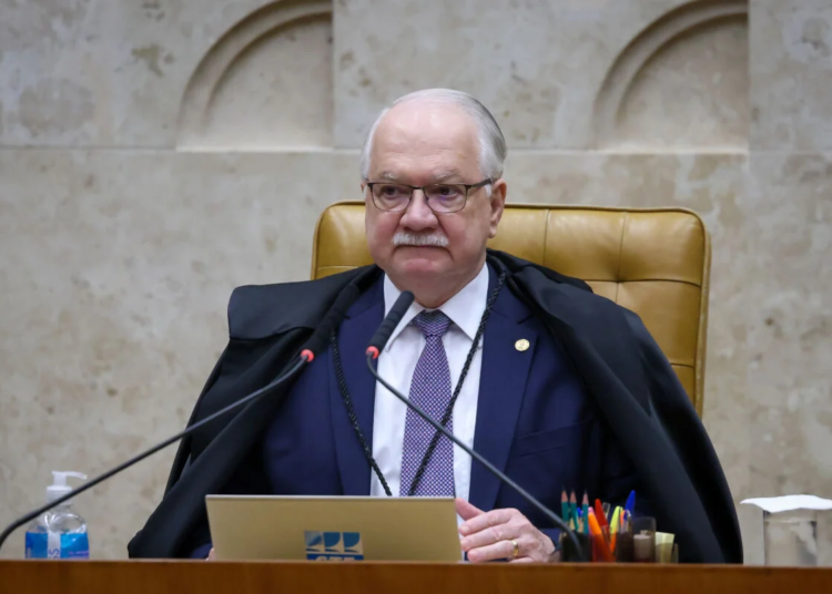 André Mendonça atende Edson Fachin e derruba sigilo de parte das investigações do Banco Master