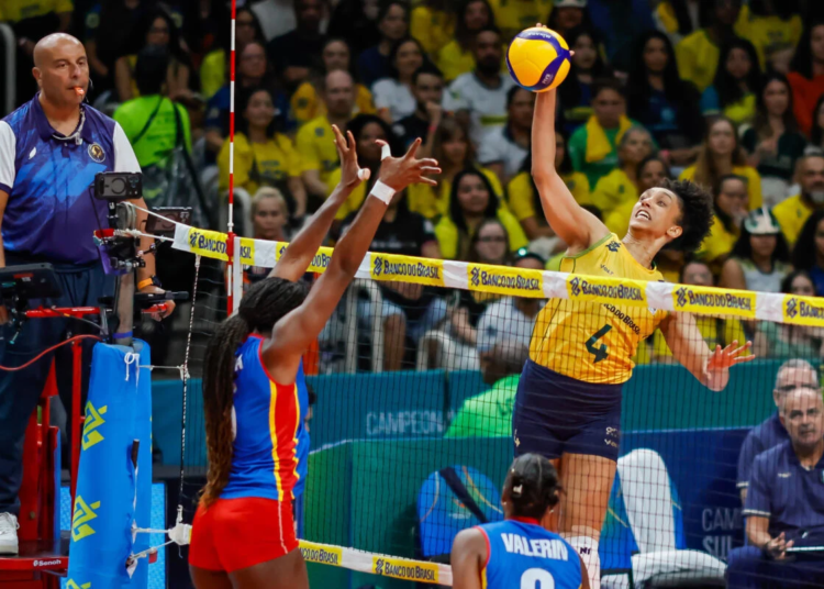 Brasil mantém invencibilidade no Sul-Americano de vôlei ao superar a Colômbia no Rio
