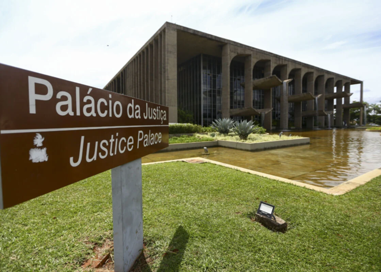 Governo brasileiro contesta relatório dos EUA sobre falhas no combate ao narcotráfico