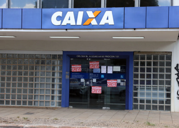 Greve nacional da Caixa Econômica Federal interrompe atividades e atinge agências