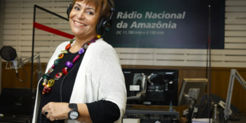 Rádio Nacional da Amazônia celebra 49 anos como elo fundamental entre comunidades isoladas
