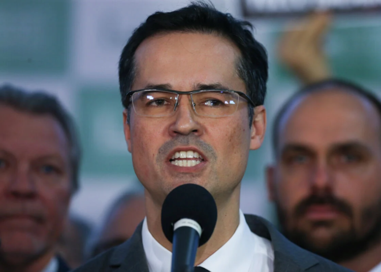 TSE consolida maioria para manter suspensão da campanha de Deltan Dallagnol ao Senado