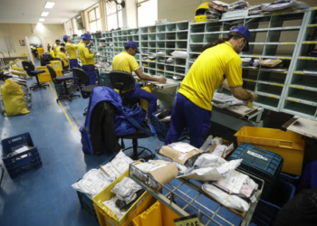 TST ordena manutenção de 80% do efetivo dos Correios durante paralisação da categoria
