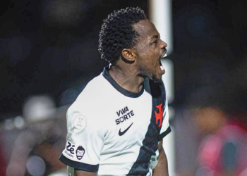 Vasco e Palmeiras confirmam favoritismo e se encontram nas semifinais da Copa do Brasil