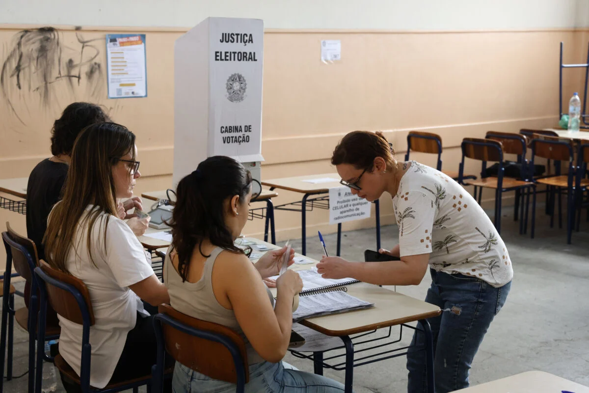 Abstenção no primeiro turno das eleições em São Paulo atinge marca de 22,5 por cento