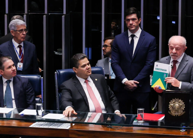 Agentes de saúde garantem aposentadoria especial com promulgação de emenda no Congresso