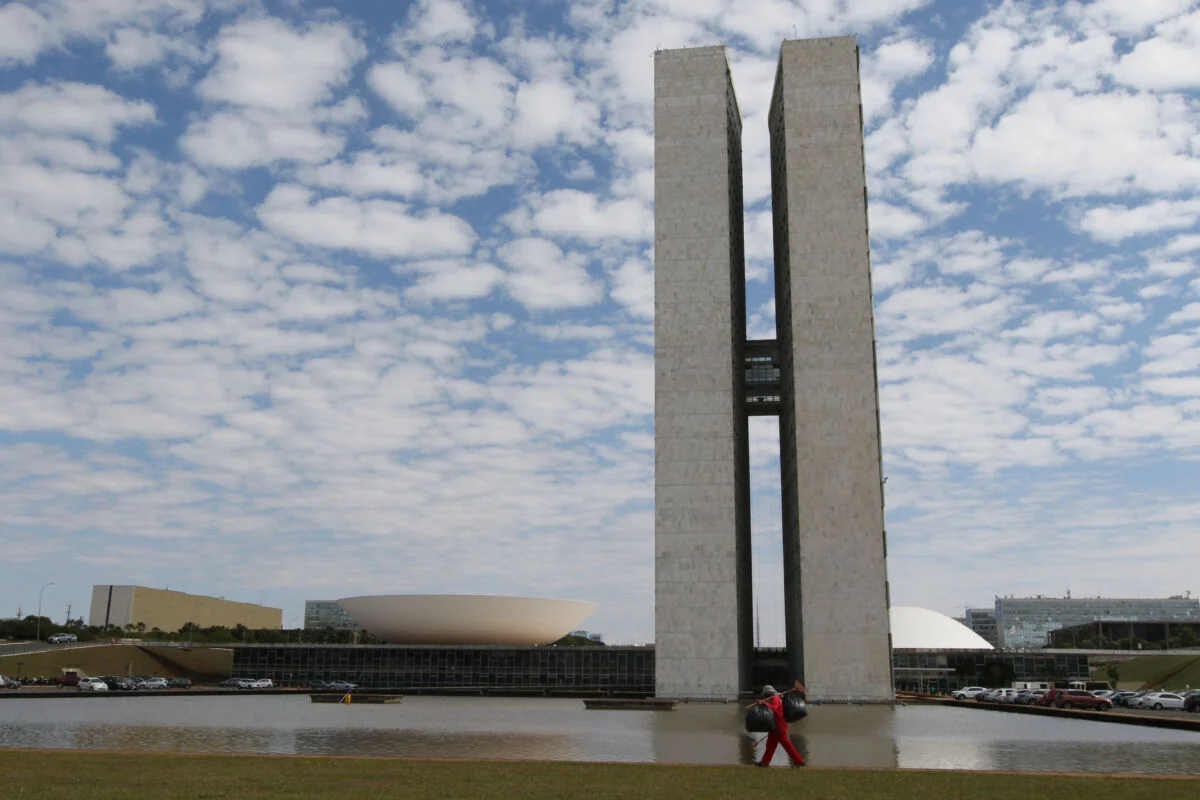 Davi Alcolumbre agenda votação no Senado sobre o fim da escala 6x1 para a próxima terça-feira