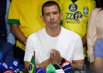Douglas Ruas atinge 50,88% dos votos e vence disputa ao governo do Rio no primeiro turno